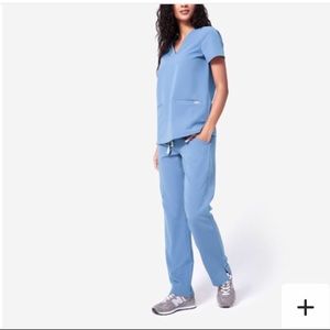 FIGS scrubs set XXS